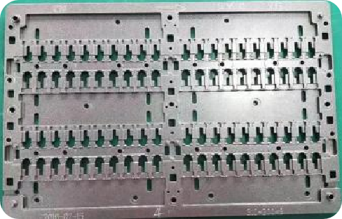 帶側推過爐治具